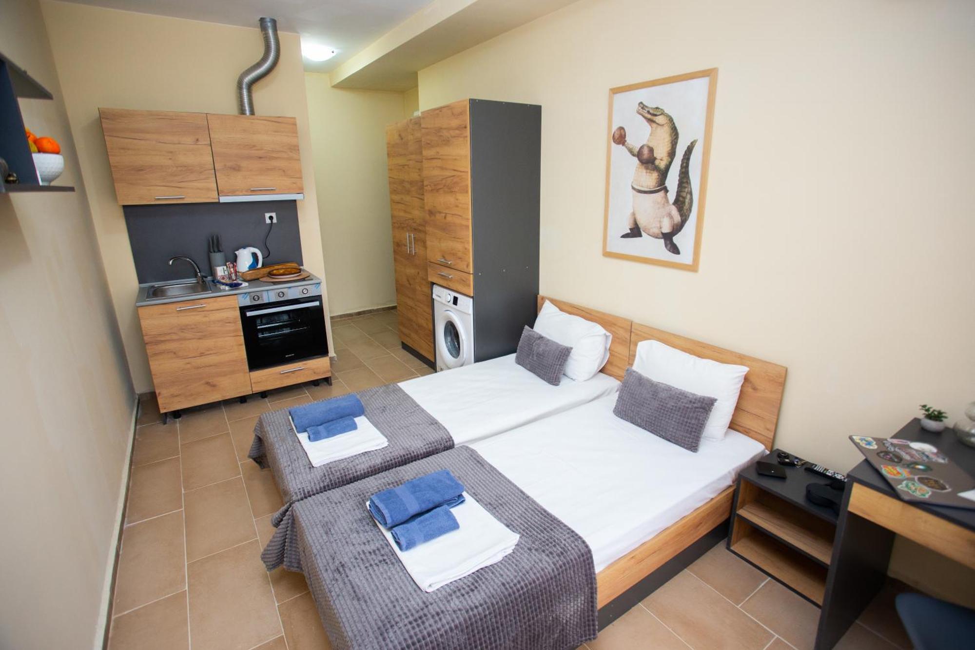 Trendy Studios - Free Parking In Veliko Turnovo Екстериор снимка