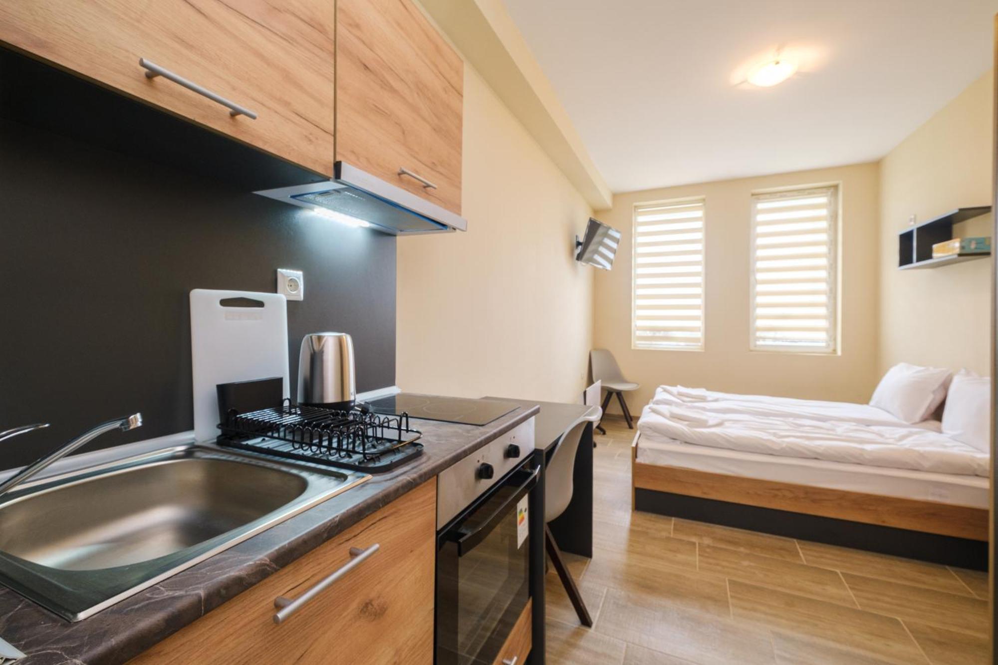 Trendy Studios - Free Parking In Veliko Turnovo Екстериор снимка